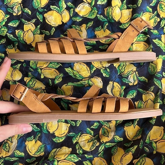 Brand New White Mountain Braided Tan Multi-Strap Gladiator Ankle Strap Sandals - Picture 10 of 15